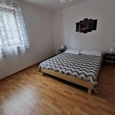 Kuca Za Odmor Obitelji Pedisic Feriehus *